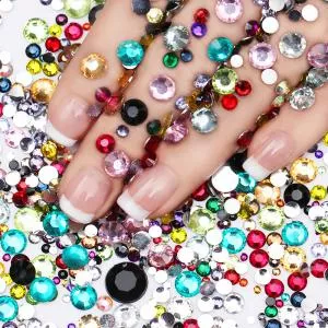 Декоративные камни Swarovski разных цветов и разных размеров, банка